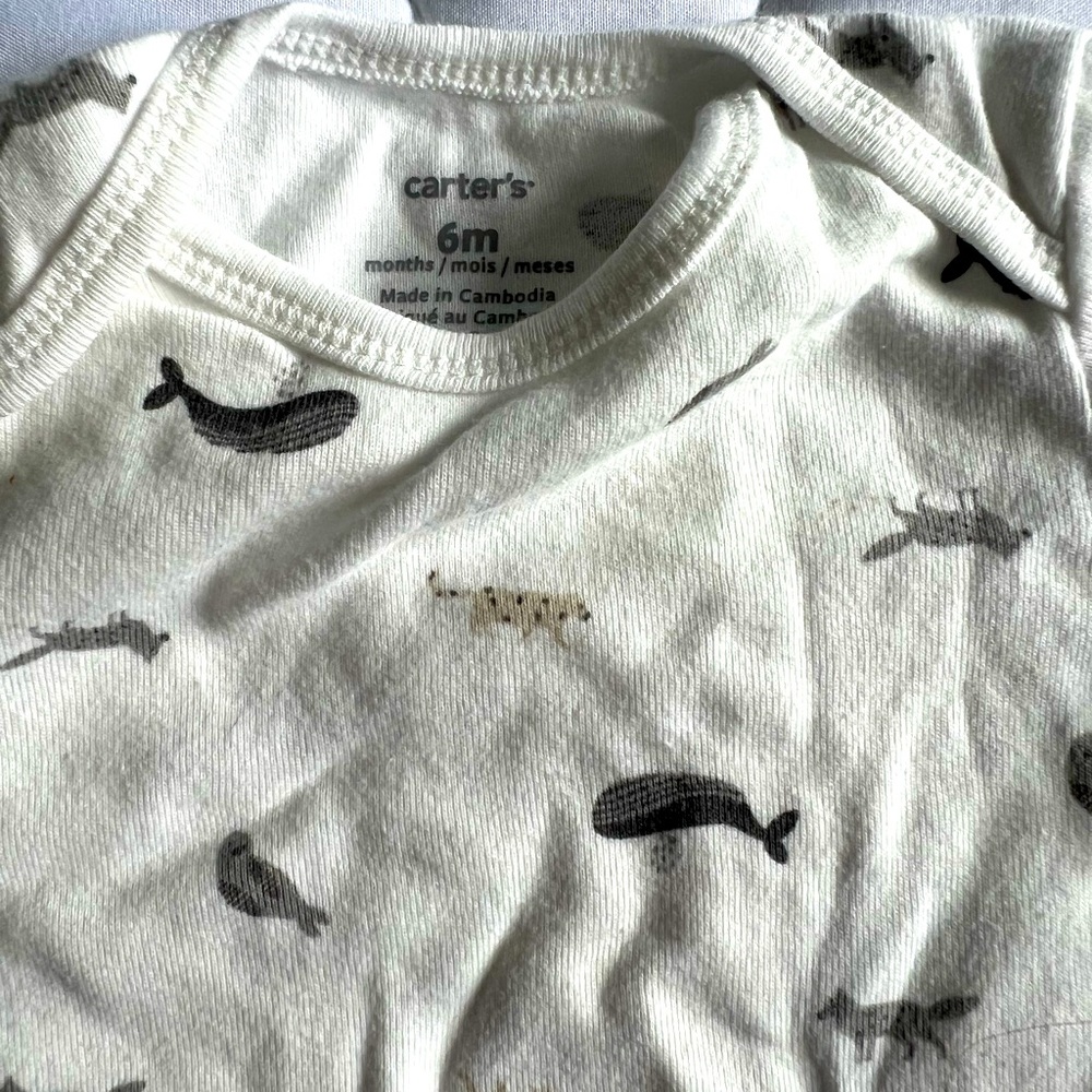 Carters assorted 6m onesies! Long sleeve and short sleeve in neutral colors :)